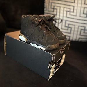 Retro 6 kids size 5c